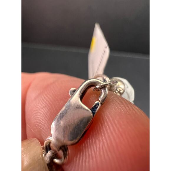 NEW howlite graduated knotted necklace with sterling silver clasp - Picture 4 of 13